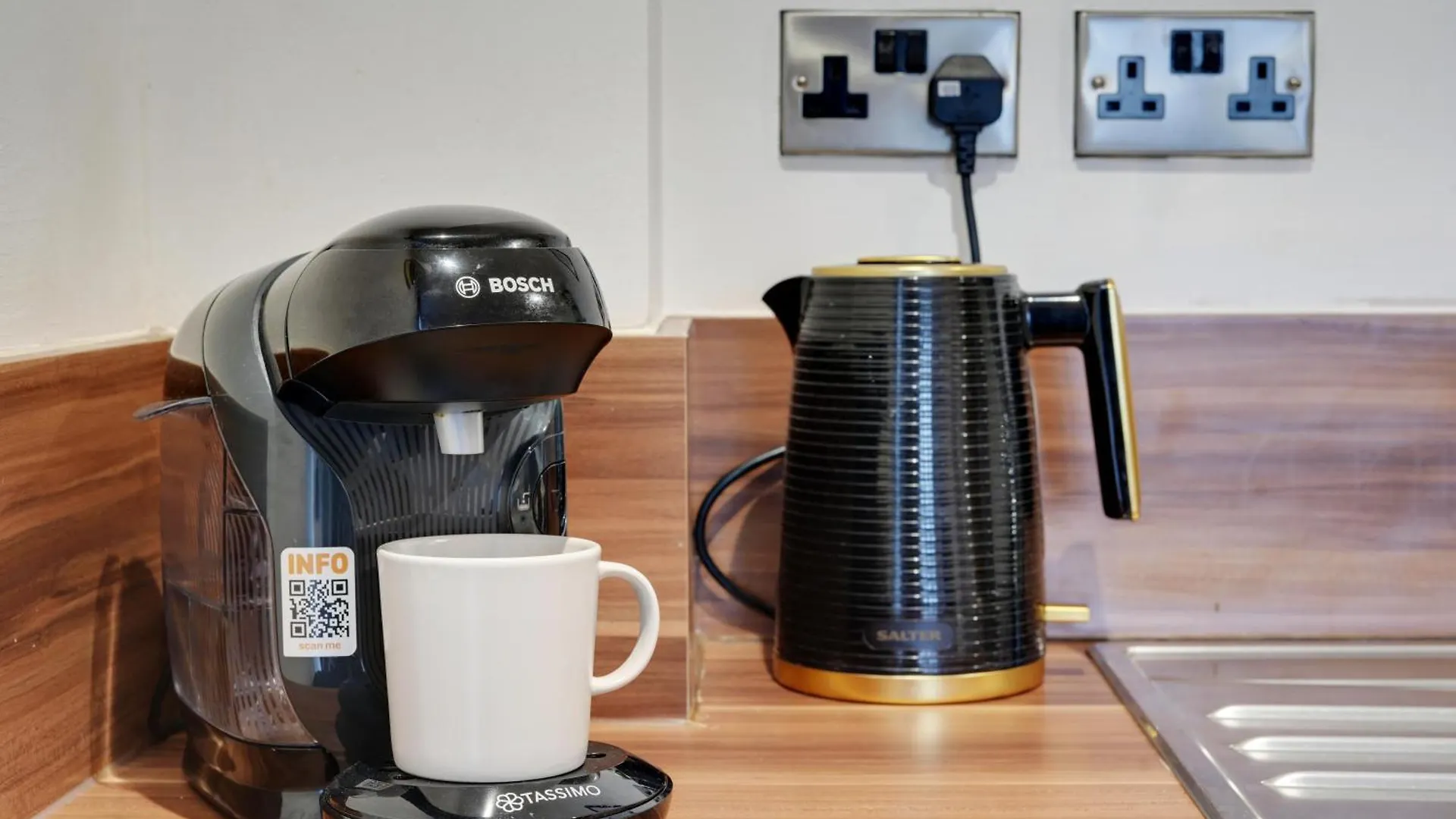 Stylish 2 Bed Apt 104 - City Centre, Free Parking, Coffee Machine & Netflix - Hosted By Stay Host Save Sheffield