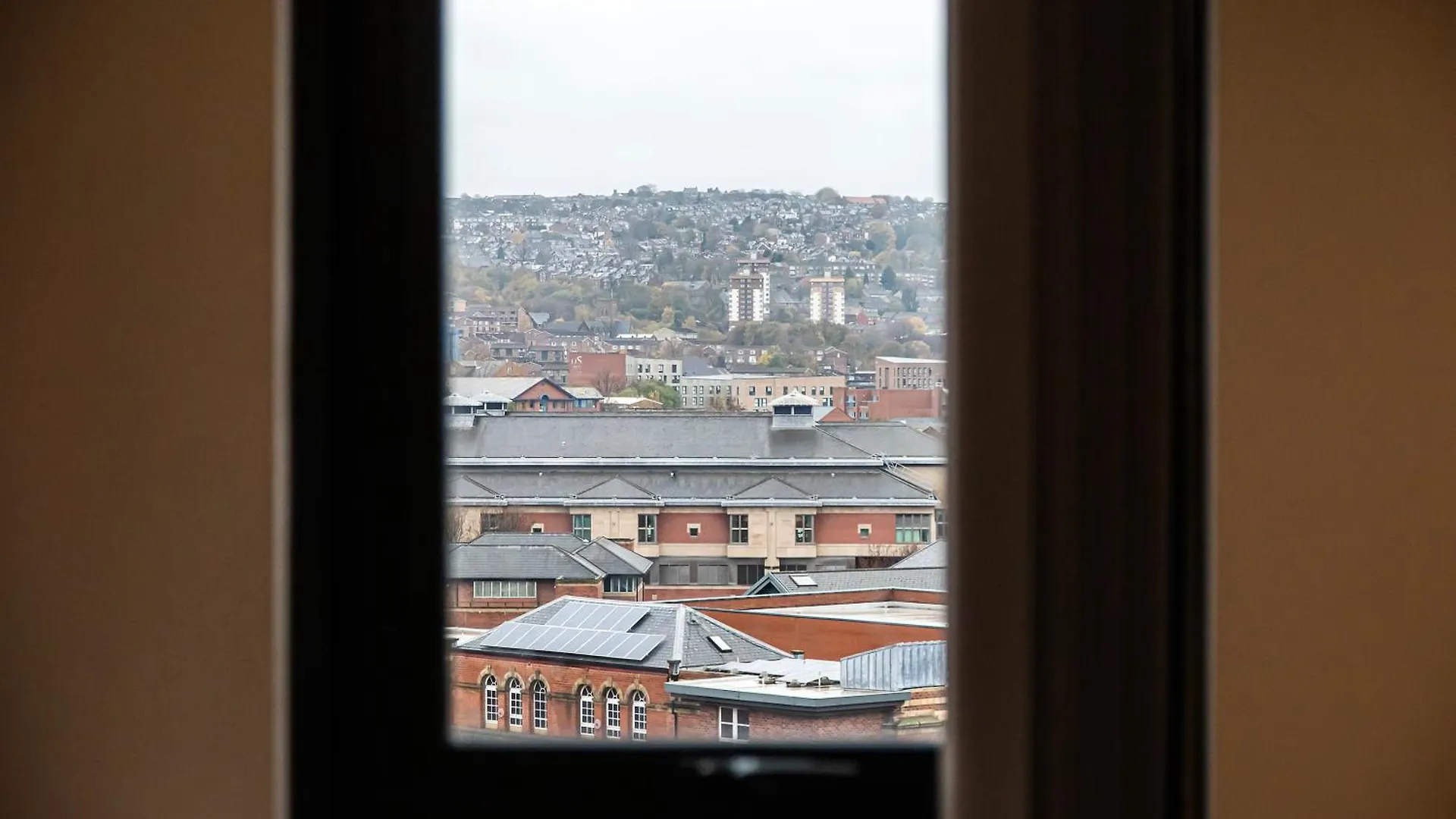 Stylish 2 Bed Apt 104 - City Centre, Free Parking, Coffee Machine & Netflix - Hosted By Stay Host Save Sheffield Appartement